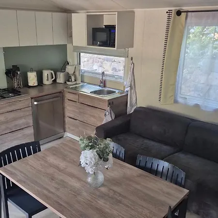 Aldeamento Turístico Mobilhome Neuf Face à La